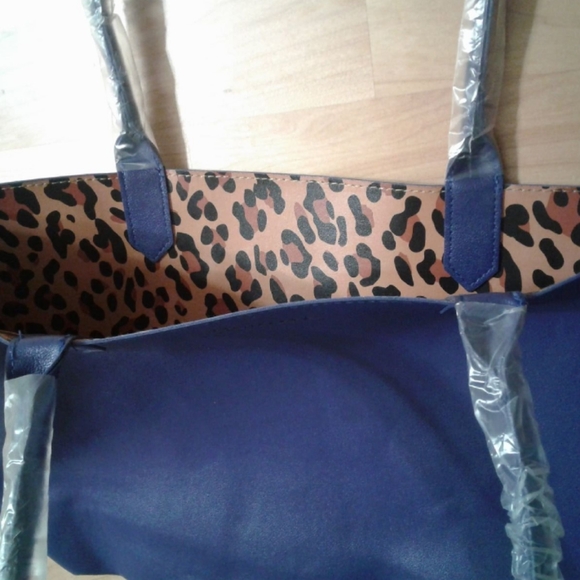 Bloomingdale's reversible tote (rare) - Picture 4 of 4